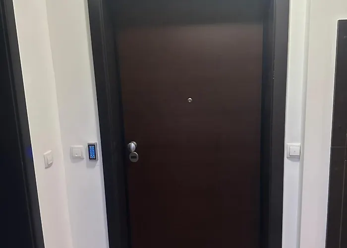 Xenija アパート *